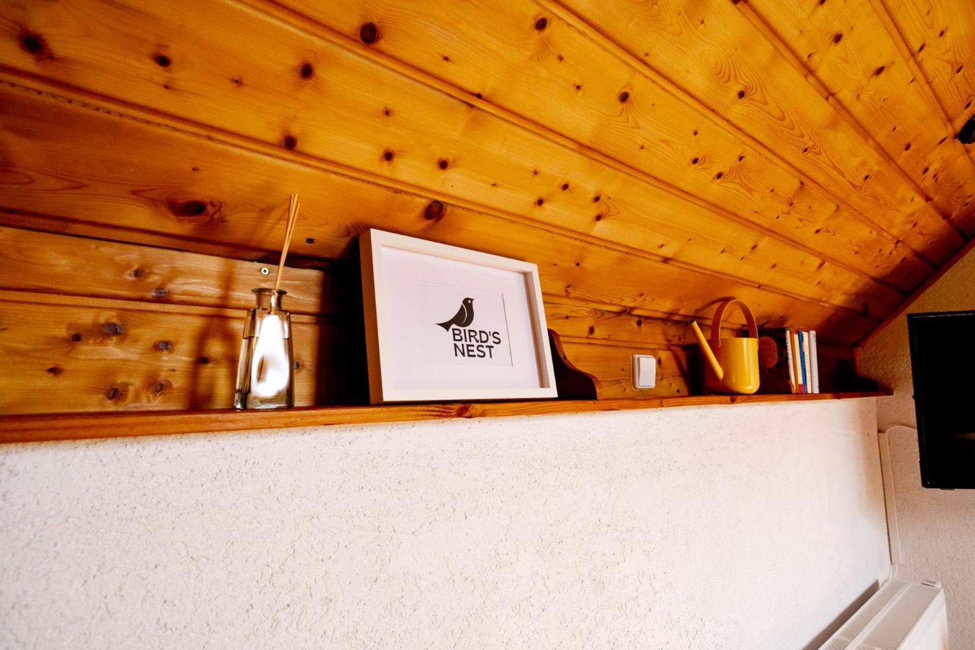 Birds-Nest Ferienwohnung Balkon Kaminofen Darstein Bagian luar foto